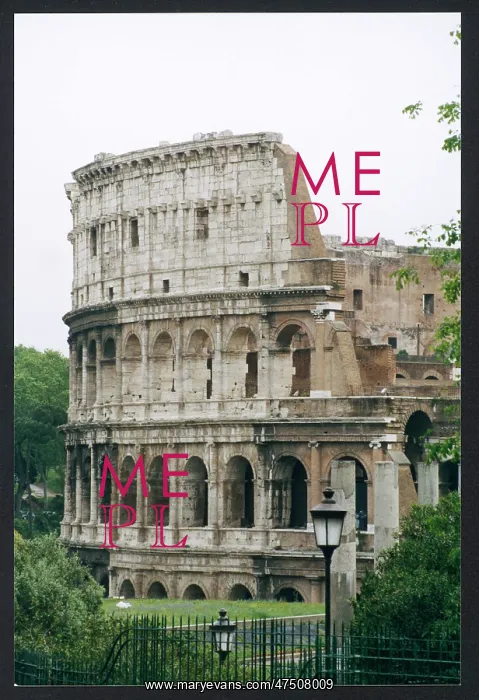  : COLOSSEUM / ROME / SIDE VIEW