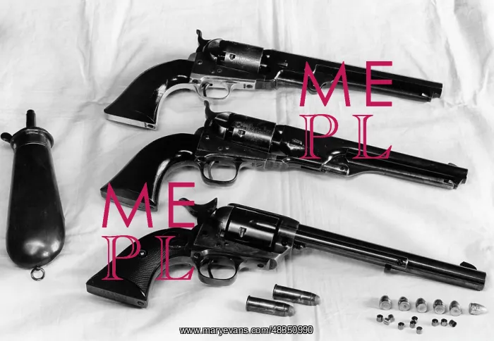 : Colt revolver, 1937 : Colt revolver, 1937