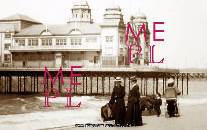  : Colwyn Bay Pier, Wales