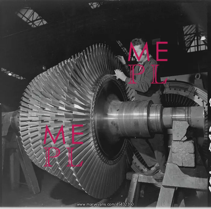 : Combustion turbine rotor, control : Combustion turbine rotor, control