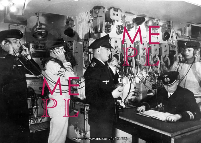 : In the command center of the German battleship Scharnhorst : In the command center of the German battleship Scharnhorst
