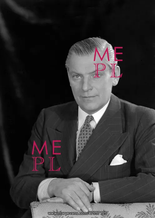  : Commander M. G. Saunder
