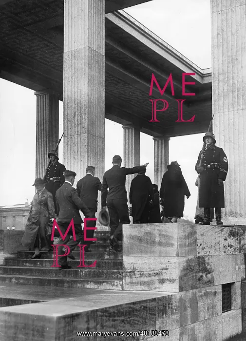 : Commemoration of the victims of the Hitler-Putsch at the Hon : Commemoration of the victims of the Hitler-Putsch at the Hon