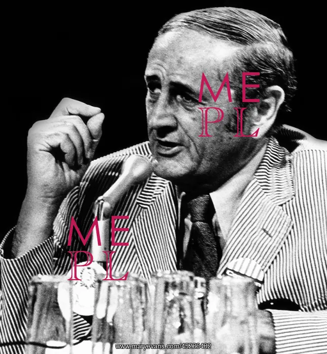 : Common Cause chairman John W. Gardner, appearing ? : Common Cause chairman John W. Gardner, appearing ?