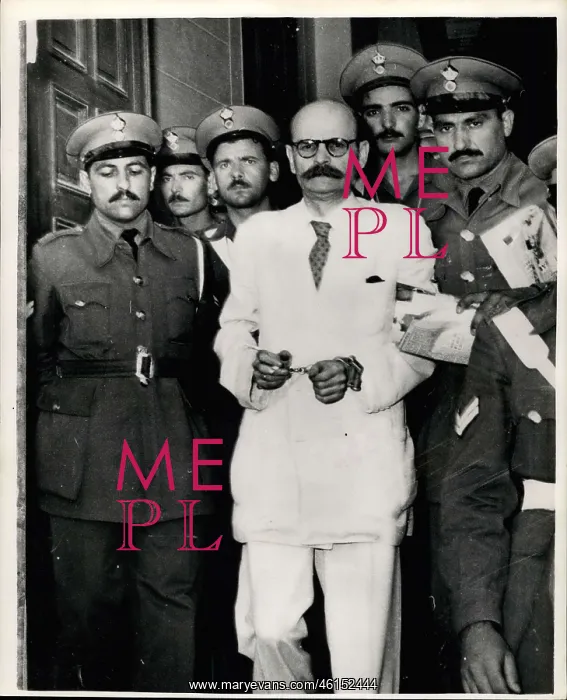 : Communism - Socialism : Communism - Socialism