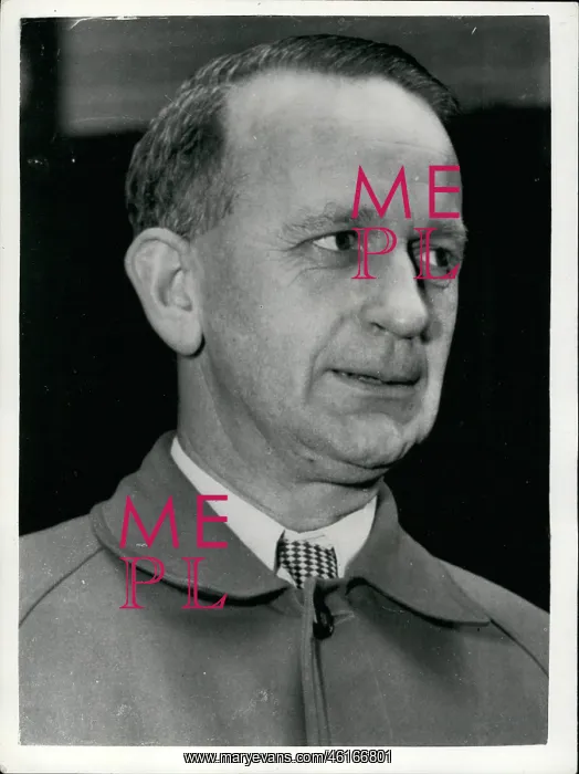 : Communism - Socialism : Communism - Socialism