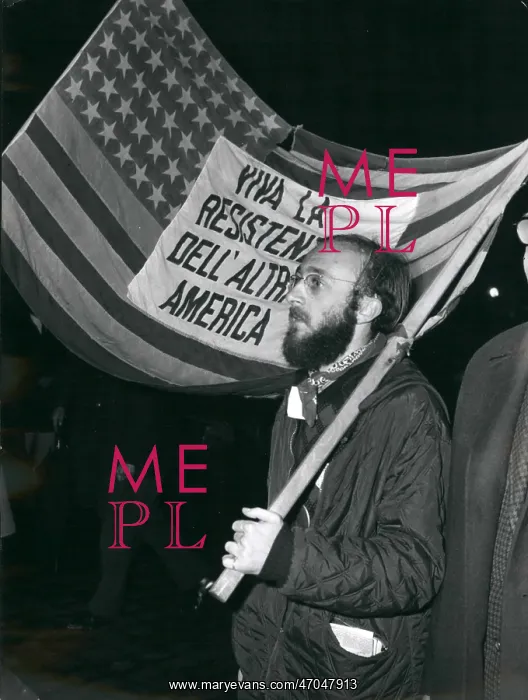 : Communism - Socialism : Communism - Socialism