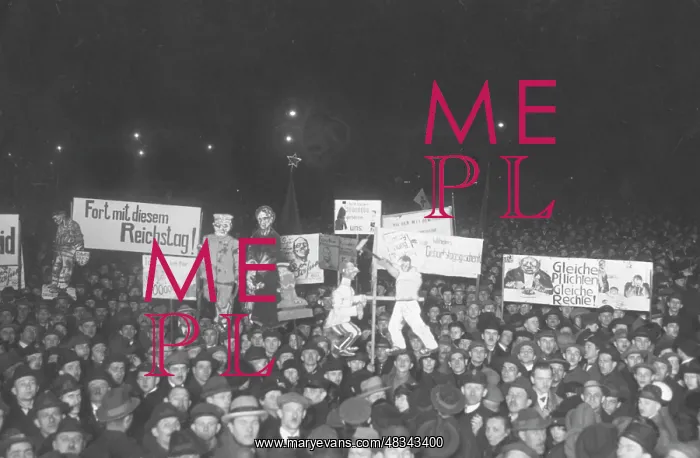: Communist mass demonstration in Berlin, 1926 : Communist mass demonstration in Berlin, 1926