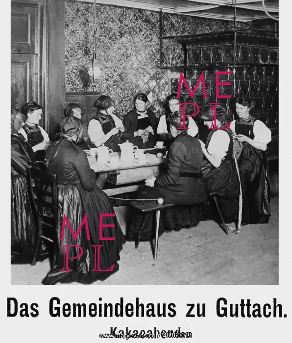 : In the community hall of Guttach, 1912 : In the community hall of Guttach, 1912