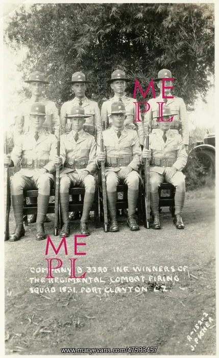 : Company of the 33rd infantry : Company of the 33rd infantry