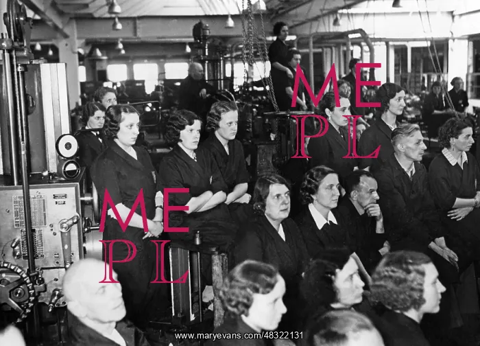 : Company roll call at the Roth-Buchner factory in Berlin