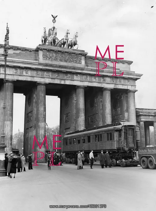 : CompiEugne railway car in Berlin, 1941 : CompiEugne railway car in Berlin, 1941