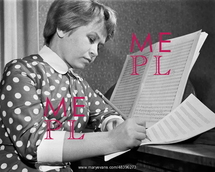 : Composer Alexandra Pakhmutova : Composer Alexandra Pakhmutova
