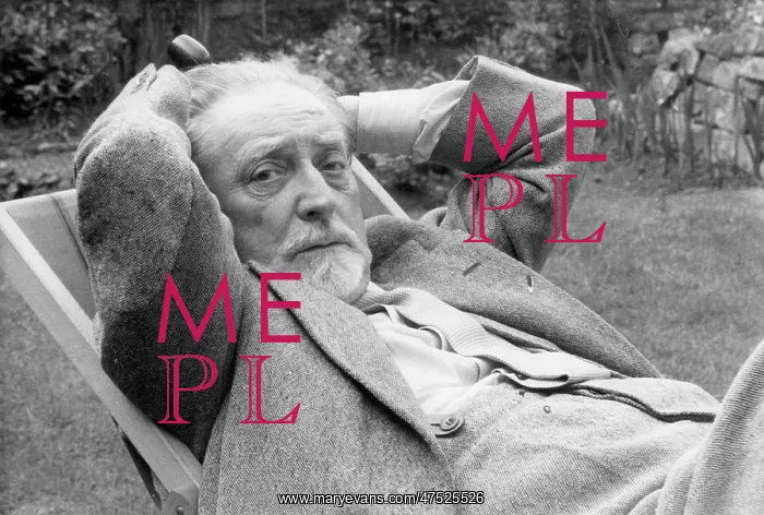 : Compton Mackenzie, novelist and nationalist : Compton Mackenzie, novelist and nationalist