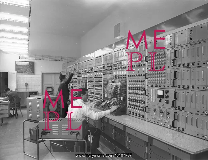 : Compute AP-3M - computer operators : Compute AP-3M - computer operators
