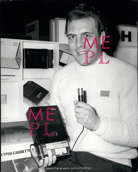  : Computers - Electronics - Robots - Technology - TV's