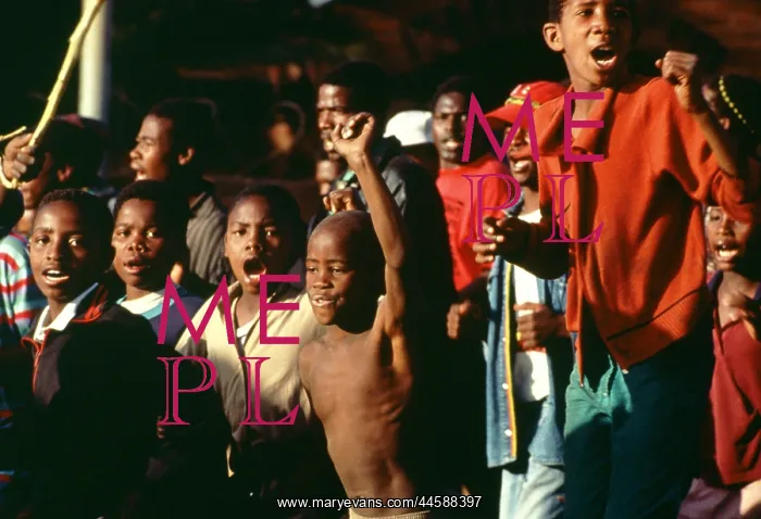 : Comrades. Children protesting, singing and dancing : Comrades. Children protesting, singing and dancing