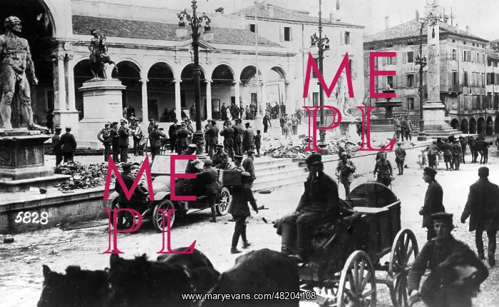 : A concert in Udine, 1917 : A concert in Udine, 1917