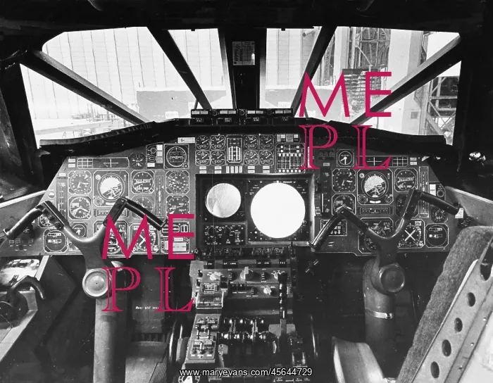 : CONCORDE'S COCKPIT : CONCORDE'S COCKPIT