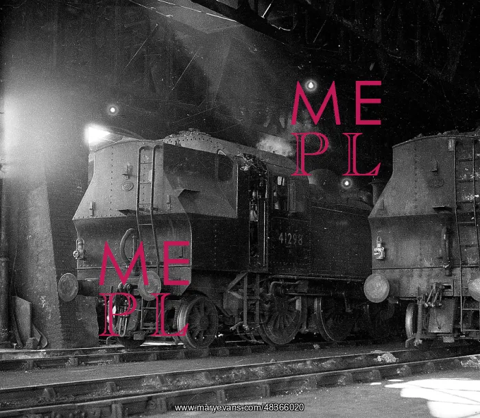 : Two condemned steam engines in Nine Elms New Shed : Two condemned steam engines in Nine Elms New Shed