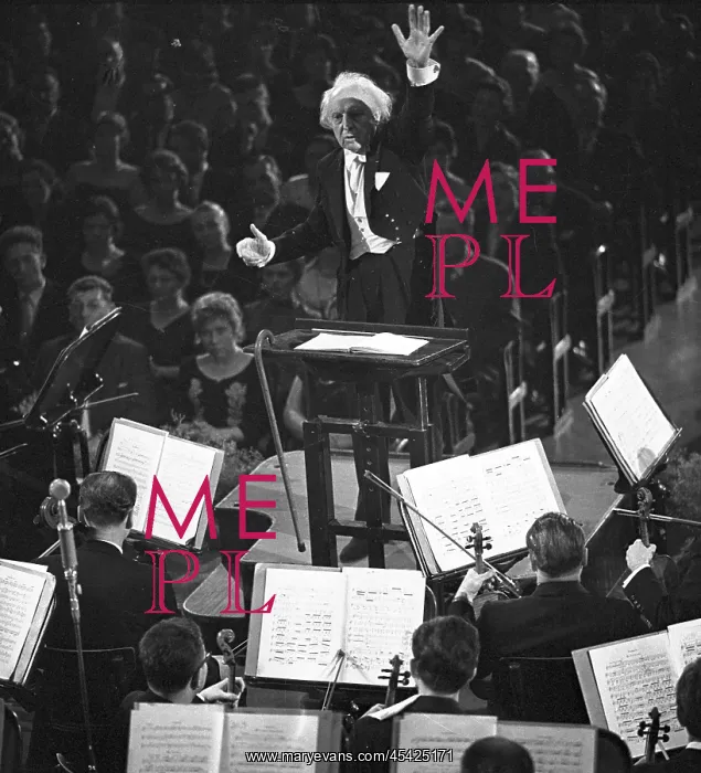 : Conductor Leopold Stokowski - Czech Philharmonic : Conductor Leopold Stokowski - Czech Philharmonic
