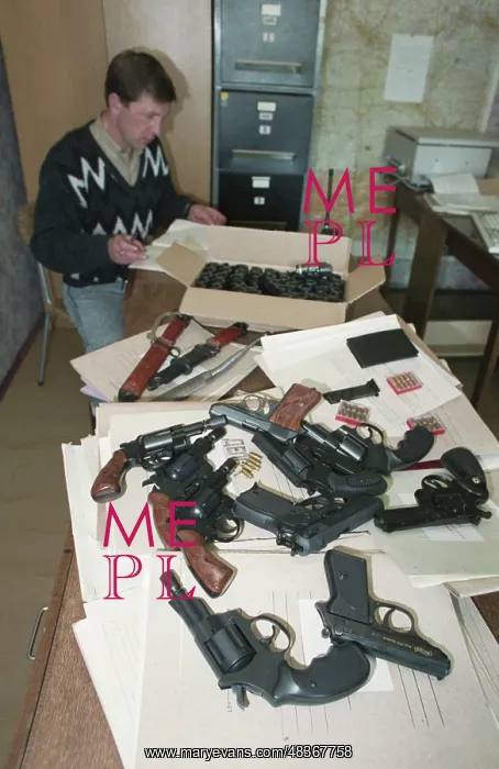 : Confiscated weapons : Confiscated weapons