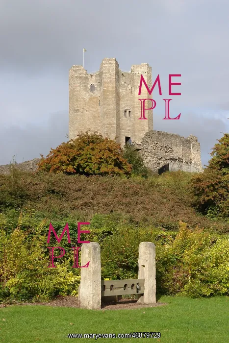 : Conisbrough Castle, near Doncaster, South Yorkshire : Conisbrough Castle, near Doncaster, South Yorkshire