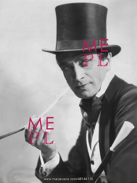 : Conrad Veidt in I and the Empress, 1933 : Conrad Veidt in I and the Empress, 1933