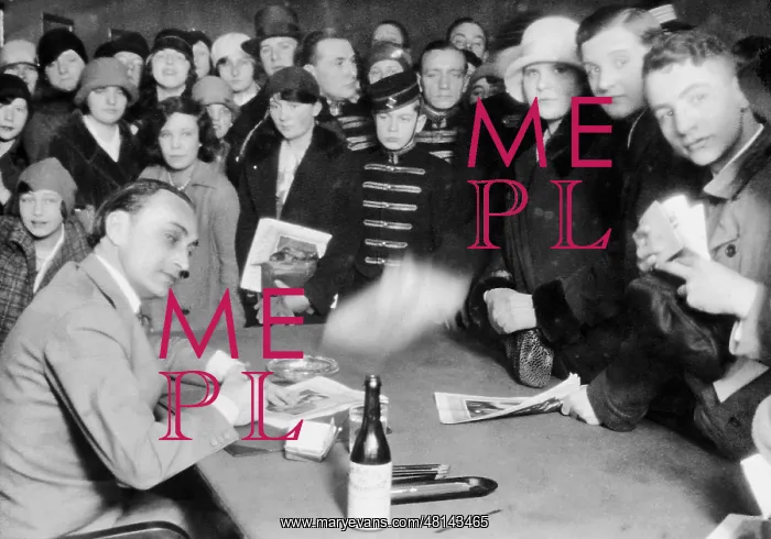 : Conrad Veidt signs autographs : Conrad Veidt signs autographs