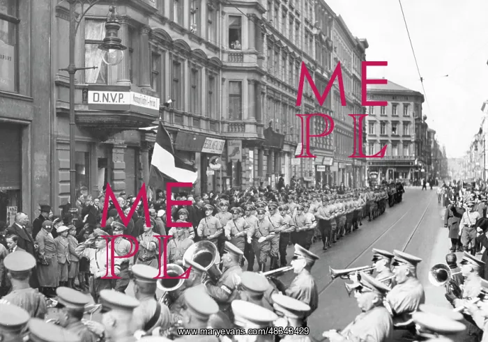 : Consecration of a squadron in Berlin, around the 1920s : Consecration of a squadron in Berlin, around the 1920s
