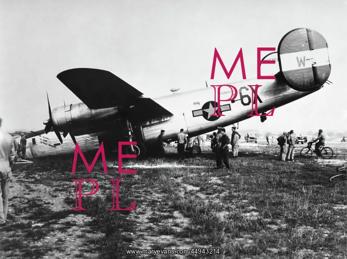 : Consolidated B-24H Liberator : Consolidated B-24H Liberator