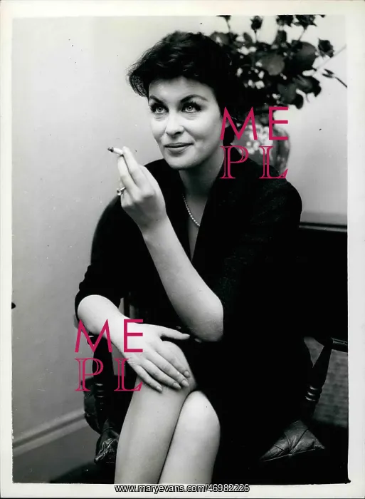 : Constance Smith, missing film star : Constance Smith, missing film star