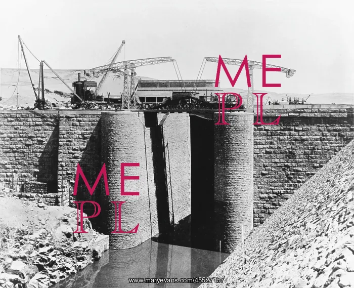 : Construction of the Aswan Dam : Construction of the Aswan Dam