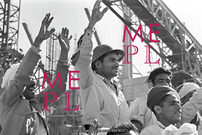 : Construction of Aswan hydroelectric station, 1968 : Construction of Aswan hydroelectric station, 1968