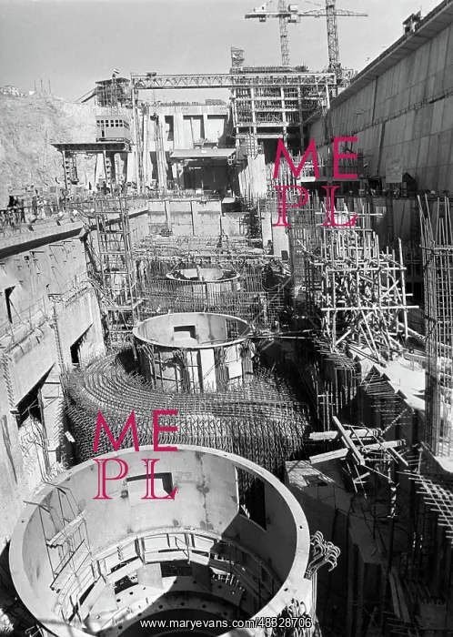 : Construction of Aswan hydropower station, 1967 : Construction of Aswan hydropower station, 1967
