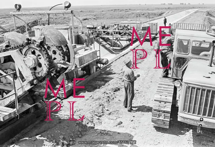 : Construction of Bagaevsk-Sadkovsk irrigation system : Construction of Bagaevsk-Sadkovsk irrigation system