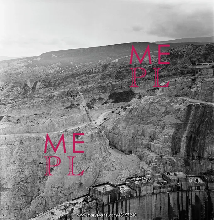 : Construction of dam at Chirkei HPP : Construction of dam at Chirkei HPP