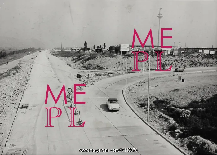 : Construction of the expressway on the Danube embankment : Construction of the expressway on the Danube embankment