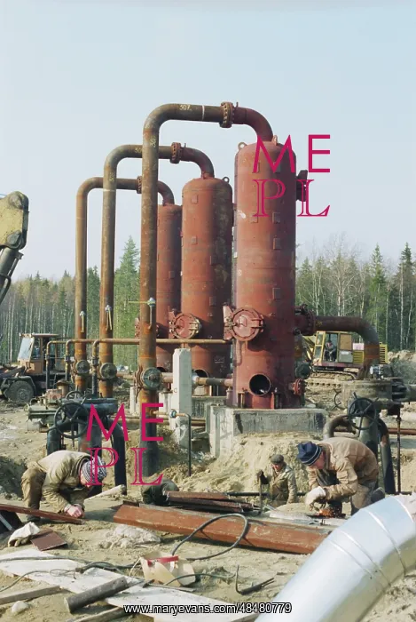 : Construction of gas distribution stations : Construction of gas distribution stations