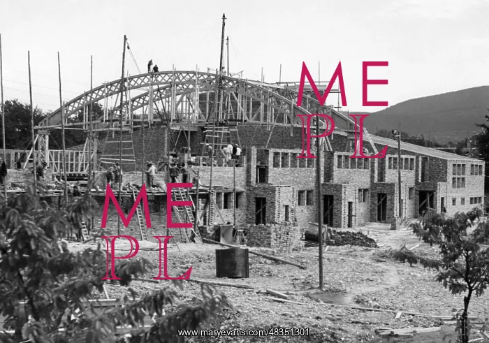 : Construction of the Goslar Town Hall, 1935 : Construction of the Goslar Town Hall, 1935