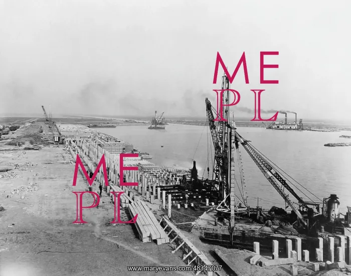 : Construction of the harbor in Brownsville, 1936 : Construction of the harbor in Brownsville, 1936