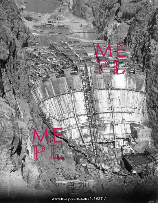 : Construction of the Hoover Dam, 1934 : Construction of the Hoover Dam, 1934