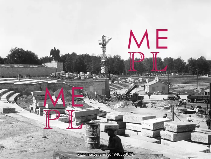 : Construction of the Luitpoldarena on the Nazi : Construction of the Luitpoldarena on the Nazi