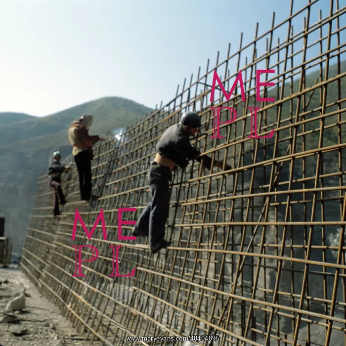 : Construction of Miatlin hydroelectric power station, 1981 : Construction of Miatlin hydroelectric power station, 1981