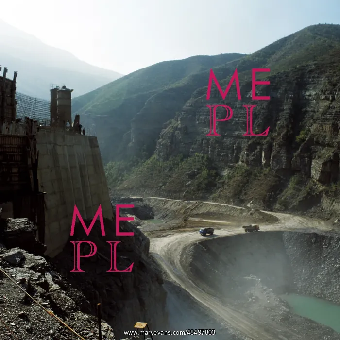 : Construction of Miatlin hydroelectric power station, 1981 : Construction of Miatlin hydroelectric power station, 1981