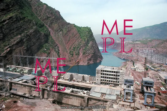 : Construction of Nurek hydroelectric power station, 1977 : Construction of Nurek hydroelectric power station, 1977