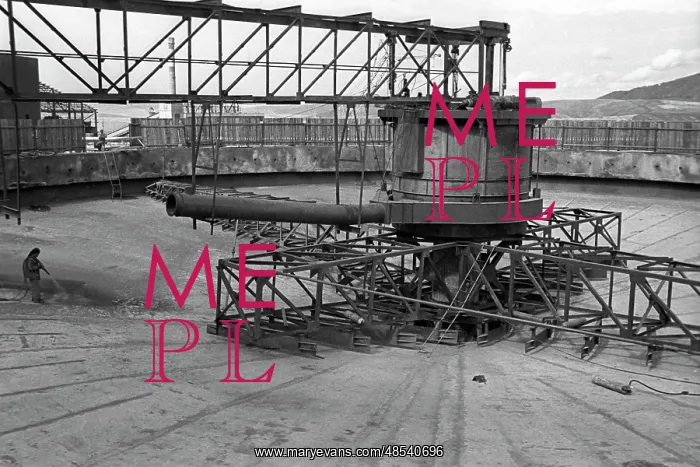 : Construction of an ore-dressing plant, 1978 : Construction of an ore-dressing plant, 1978