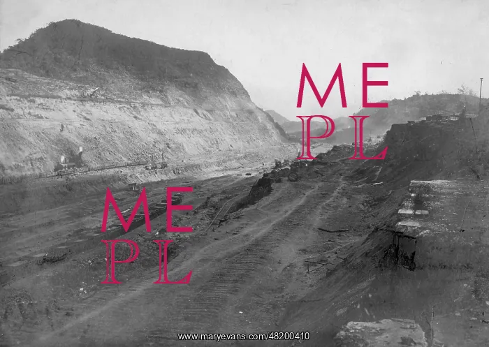 : Construction of the Panama Canal, 1909 : Construction of the Panama Canal, 1909