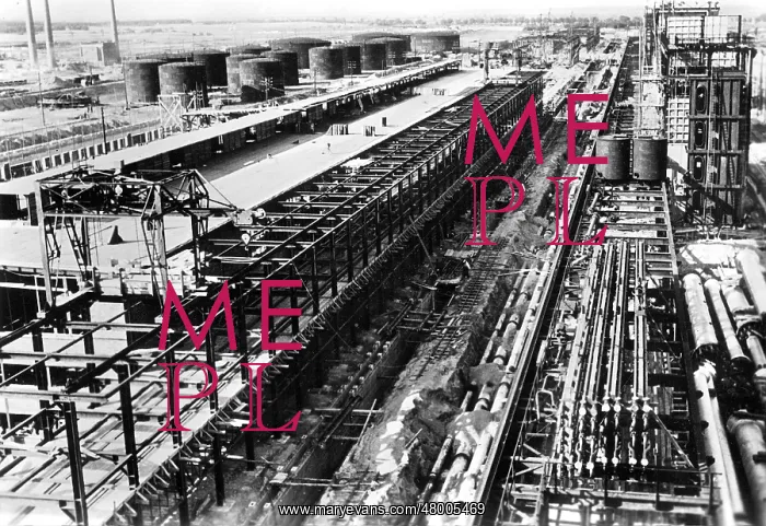: Construction of the Poelitz hydrogenation, 1939 : Construction of the Poelitz hydrogenation, 1939