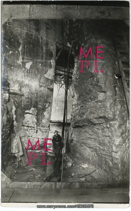 : Construction of the Queensway Mersey Tunnel : Construction of the Queensway Mersey Tunnel